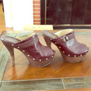 Jessica Simpson Brown Leather Studded Platforms